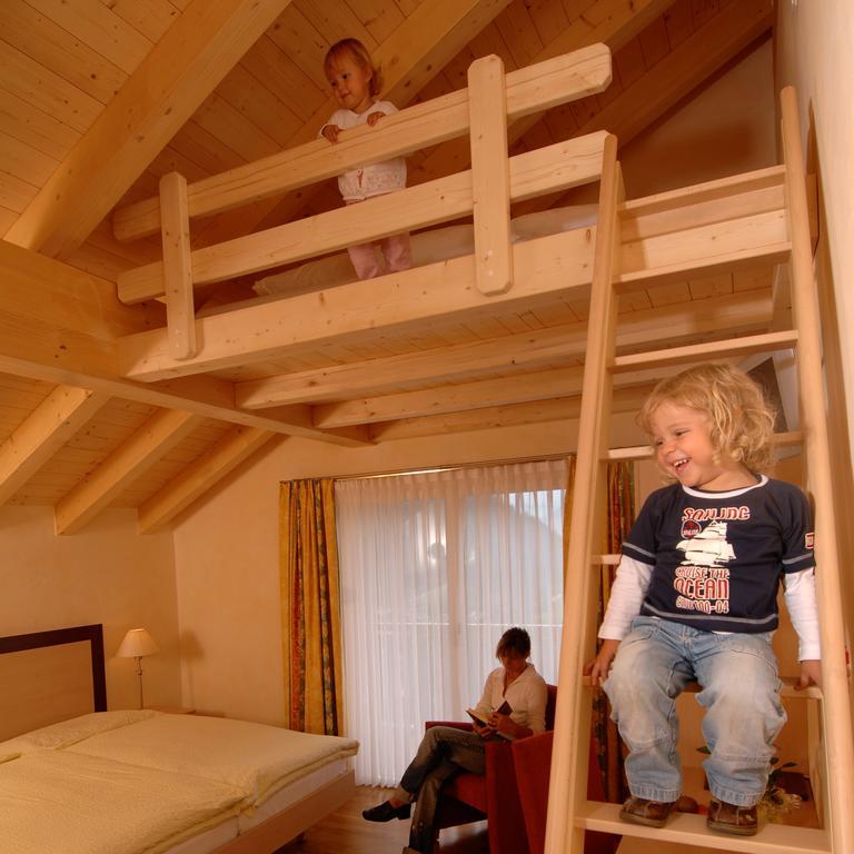 Hotel Viktoria-Leukerbad-Therme Buitenkant foto